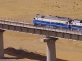 中 세계 최초 ‘사막 철도’개통… 타클라마칸 사막을 달린다